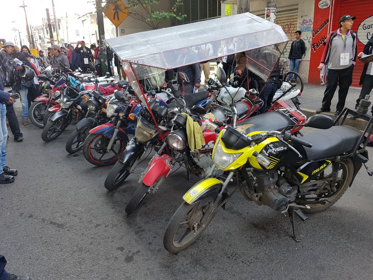 Aseguran 70 mototaxis en operativo en Tláhuac