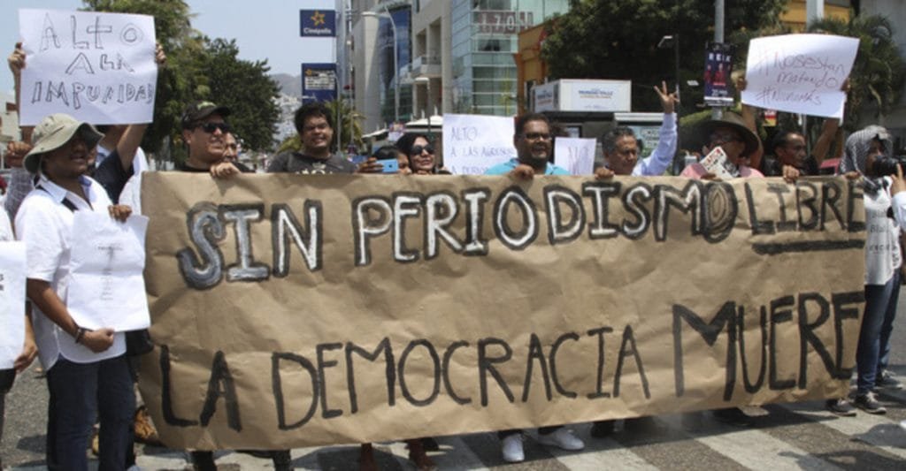 Crean asociación de periodistas para exigir fin a amenazas