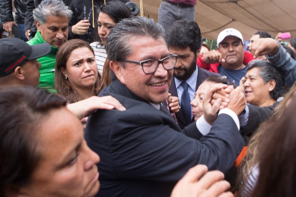 Ricardo Monreal solicita de manera formal nuevas encuestas