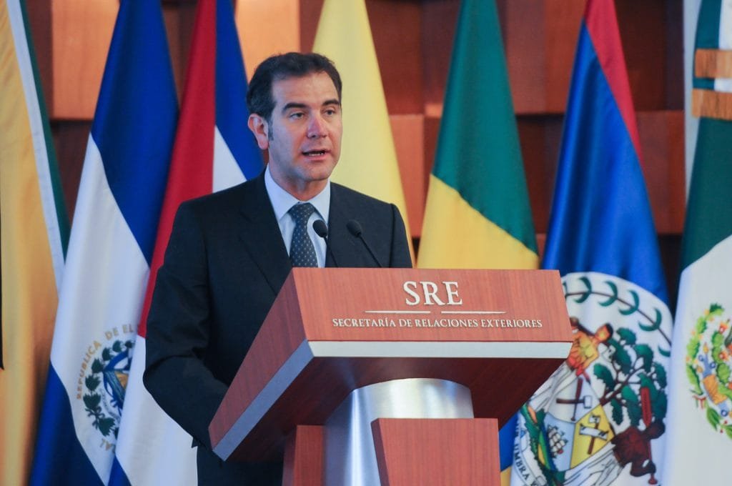 Atacar al INE es abrir paso al autoritarismo: Lorenzo Córdova