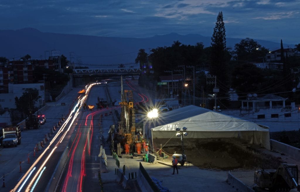 Investigan a funcionarios de la SCT por Paso Express