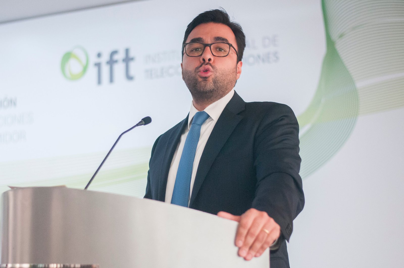 Senadores debaten sobre transparencia para elegir al presidente del IFT