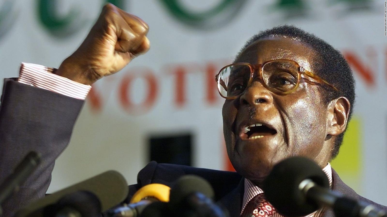 Mugabe, expresidente de Zimbabue, recibe inmunidad política a cambio de renuncia