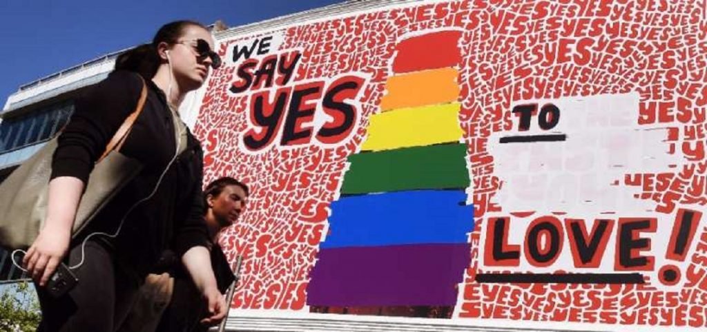 Australia dice “sí” a matrimonios igualitarios