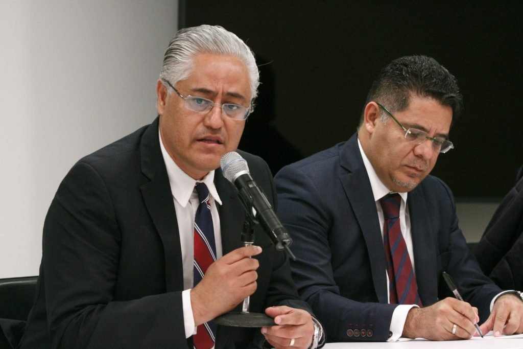 Alejandro Vera debe explicar las graves irregularidades en la UAEM