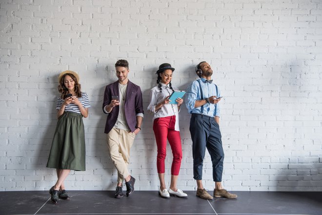 Desde la cerveza, al sexo, pasando por las vacaciones, los millennials están "matando" cantidad de costumbres, formas de vivir o de consumo que hasta hoy conocíamos.