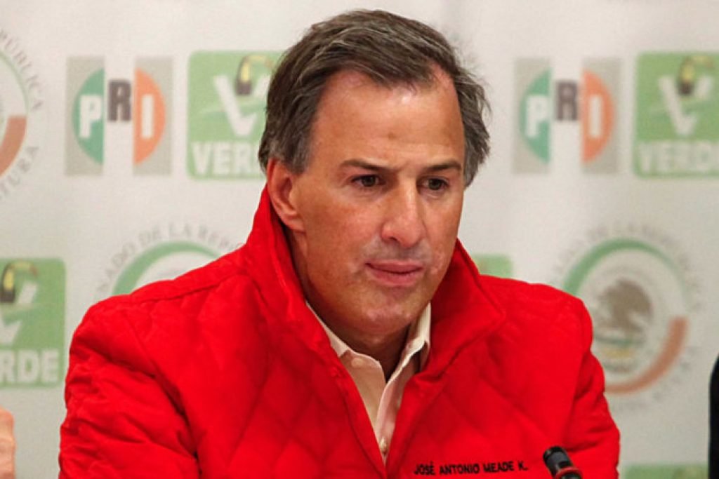 Enrique Peña Nieto ya jugó su ficha. En un momento en que en el mundo el establishment está viviendo su peor momento de desprestigio