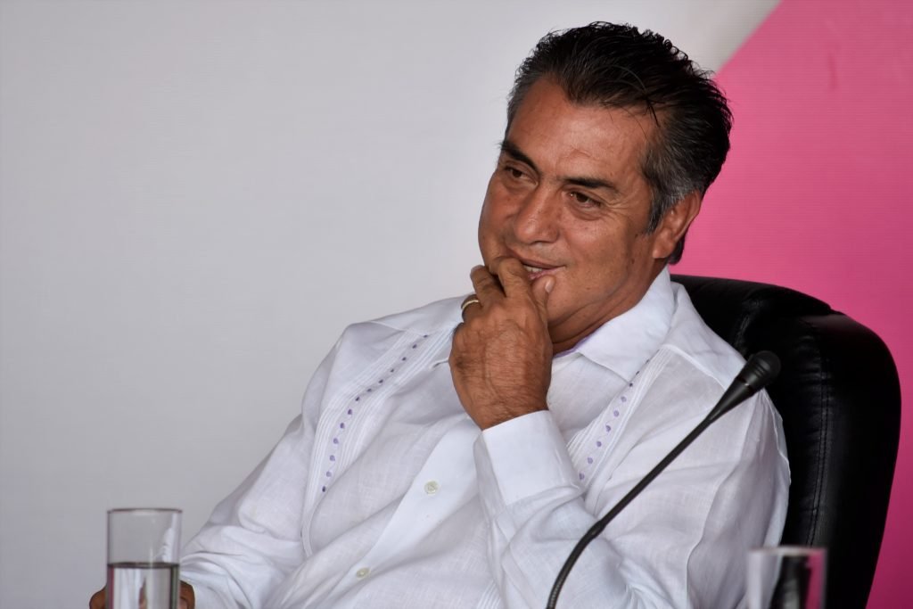 Logra Jaime Rodríguez firmas suficientes para candidatura independiente