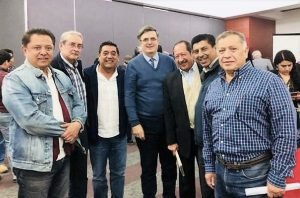 reaparece-ebrard-mexico-reunido-cuadros-morena