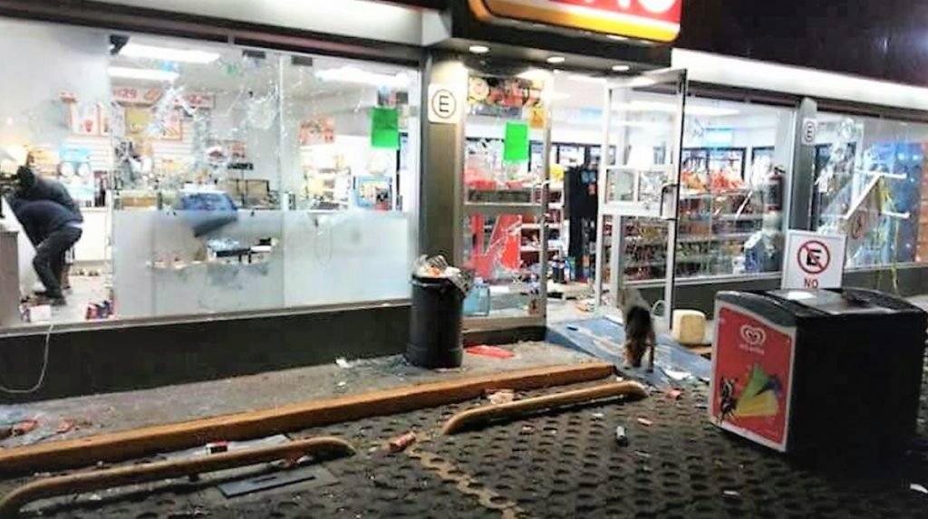 Aumenta a 113 el número de detenidos por los saqueos en el Edomex