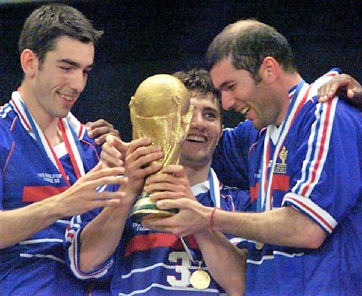 Revela Platini "chanchullos" en sorteo de grupos del Mundial Francia 1998