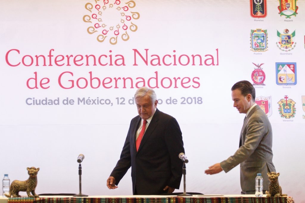 velasco defiende fideicomiso morena