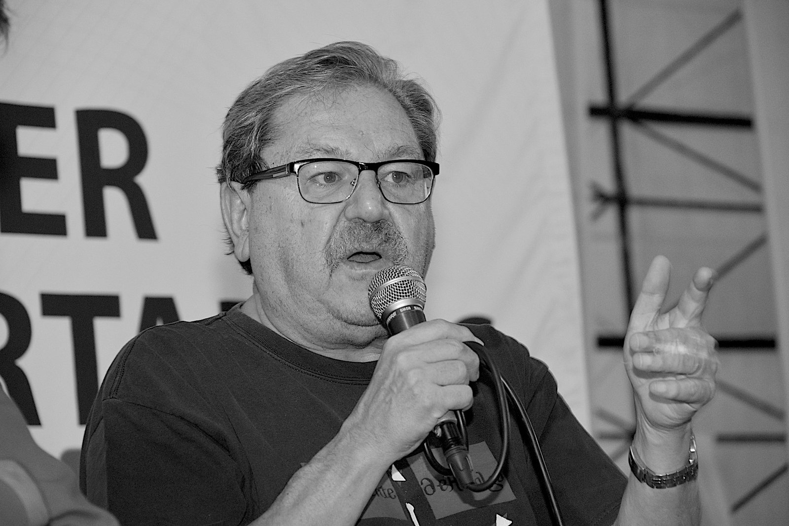 paco-ignacio-taibo-ii-expropiar-mina-taxco